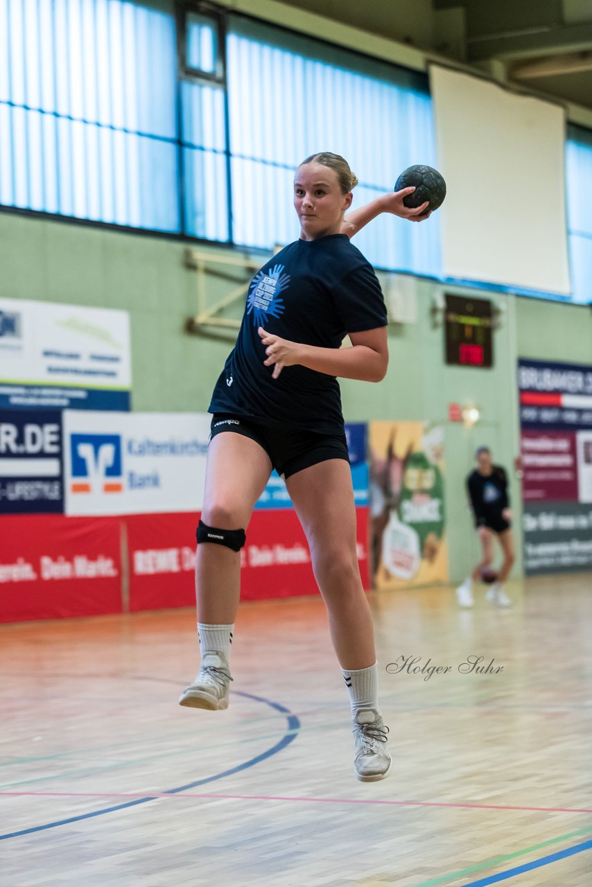 Bild 101 - wCJ SV Henstedt Ulzburg - SG HH-Nord : Ergebnis: 24:24